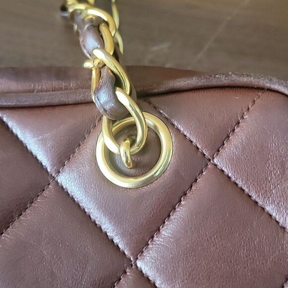 CHANEL Authentic VTG Brown Lambskin Leather GM Shoulder Flap Camera Bag GHW RARE - Picture 10 of 16